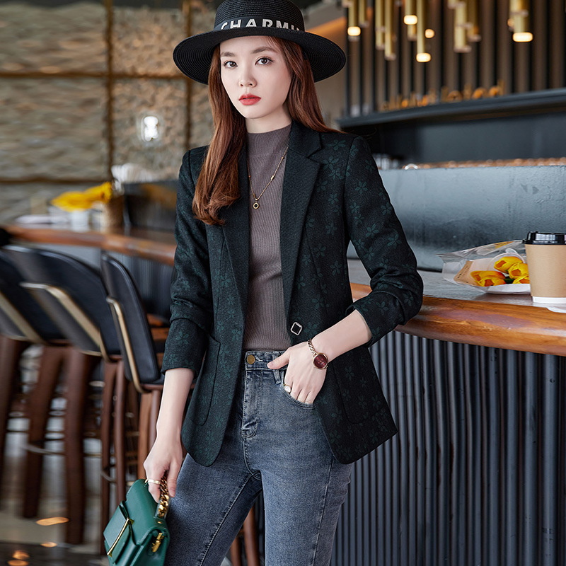 印花休闲小西装外套女2025秋冬款时尚气质简约西服一粒扣职业上衣